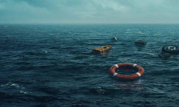 Heweliusz – Series Review | Netflix